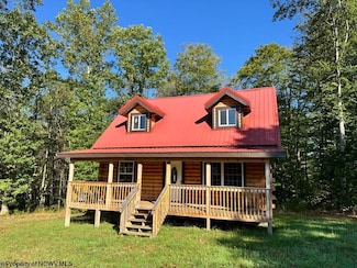 360 Seemont Dr, Kingwood, WV 26537