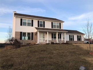 202 Summerwood Ct, Moscow Mills, MO 63362