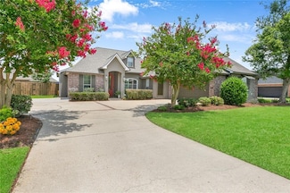 7018 Pelican Crossing Dr, Gonzales, LA 70737