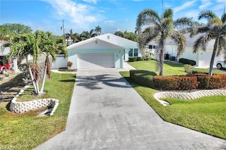 79 3rd St, Bonita Springs, FL 34134