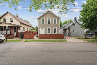 3074 Erin Ave, Cleveland, OH 44113