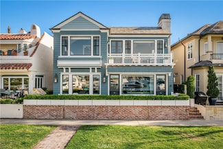 505 W Edgewater Ave, Newport Beach, CA 92661
