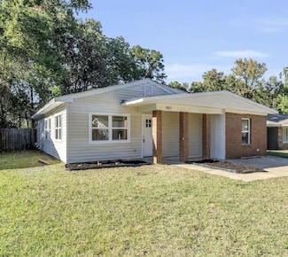 1407 5th St N, Columbus, MS 39701