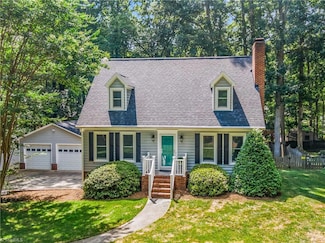 5212 Bridge Pointe Dr, Clemmons, NC 27012