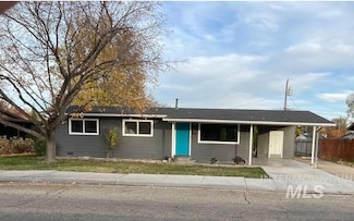 26 N Greenleaf St, Nampa, ID 83651