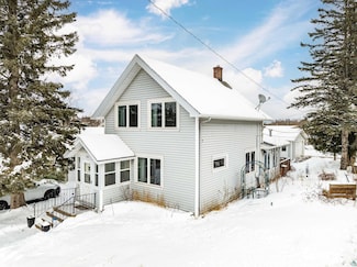 218 S Basswood Ave, Duluth, MN 55811