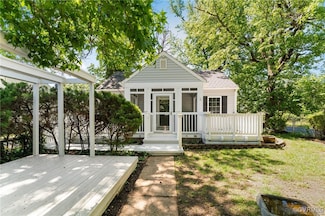 1 E Magruder St, Sandston, VA 23150
