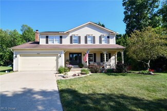 5367 Park Dr, Medina, OH 44256