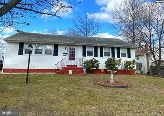 80 W Montrose St, Vineland, NJ 08360