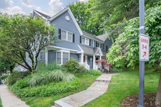 149 King St Unit 4, Chappaqua, NY 10514