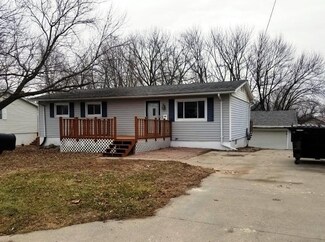 730 N A St, Albia, IA 52531