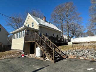 83 Parker St, Bangor, ME 04401