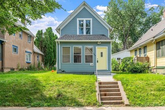 240 Sidney St E, Saint Paul, MN 55107