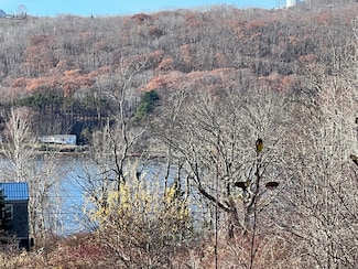 00 Hawthorne Dr, Rockport, ME 04856