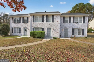 8511 Pineland Dr, Jonesboro, GA 30238