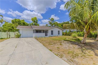 5419 19th Place SW, Naples, FL 34116