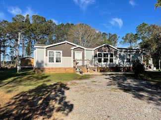 21593 Hubbard Rd, Robertsdale, AL 36567