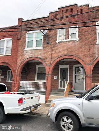 43 W Saucon St, Hellertown, PA 18055