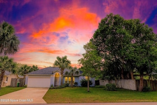 106 Delvalle St, Melbourne Beach, FL 32951