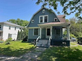 1118 Cass St, Saginaw, MI 48602