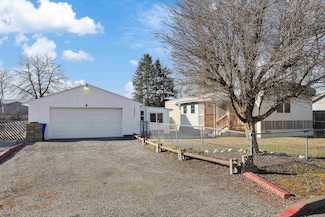 18406 E Liberty Ave, Spokane Valley, WA 99216