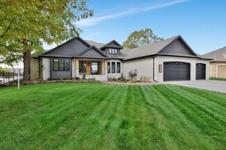 3133 N Ridge Port Cir, Wichita, KS 67205
