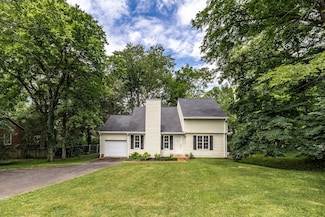 7214 Mark Dr, Nashville, TN 37221