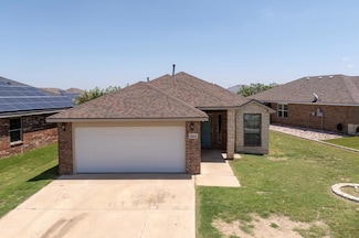 8844 Rainbow Dr, Odessa, TX 79765