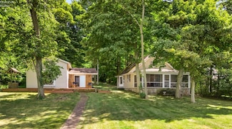 1839 Put In Bay Rd, Put In Bay, OH 43456