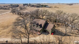 244 E Oak Grove Rd, Leaf River, IL 61047