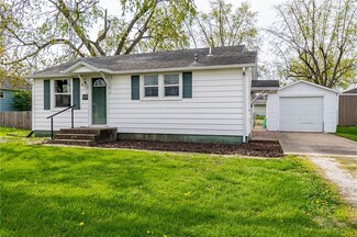 1608 W South 1st St, Shelbyville, IL 62565