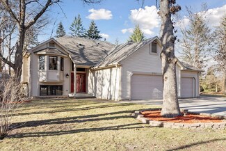 5605 Royal Oaks Dr, Saint Paul, MN 55126