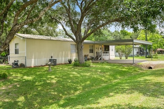 19 N Avenue K, Markham, TX 77456