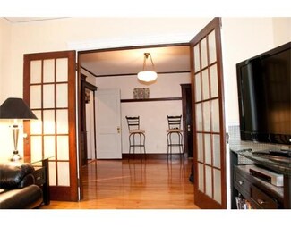 15 Fairfax St, Somerville, MA 02144