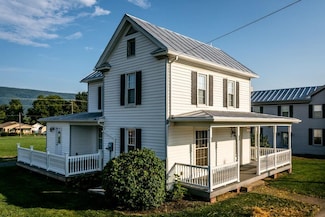 9550 S Congress St, New Market, VA 22844