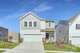 10115 Chatham Run Ln, Charlotte, NC 28262