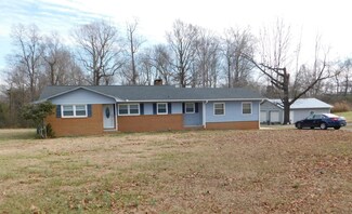 622 Plainfield Church Rd, Siler City, NC 27344