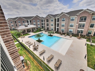 5353 Space Center Blvd Unit B1, Pasadena, TX 77505