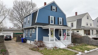 19 Oswald St, Pawtucket, RI 02861