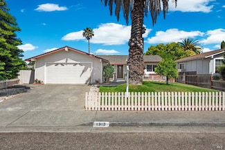 1313 Saint Francis Dr, Petaluma, CA 94954