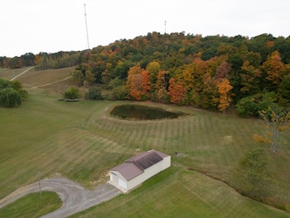 1885 Polk Hollow Rd, Chillicothe, OH 45601