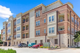 800 E 15th St Unit 304, Plano, TX 75074