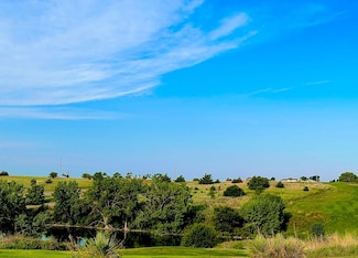 0 Club House Dr, McCook, NE 69001