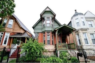 4121 S Berkeley Ave, Chicago, IL 60653