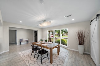 4003 Mischire Dr, Houston, TX 77025