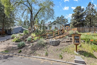 2807 NE Lotno Dr, Bend, OR 97701