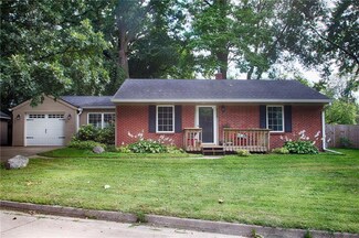 2128 Willowmere Dr, Des Moines, IA 50321