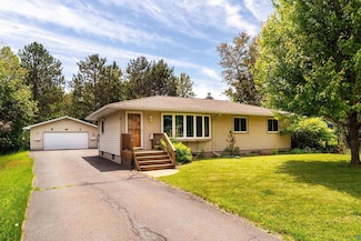 318 Marshall St, Duluth, MN 55803