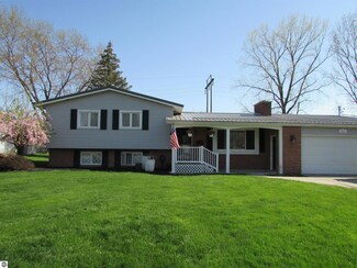 913 Mill St, Alma, MI 48801