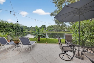 5046 Stagecoach Dr, Coconut Creek, FL 33073